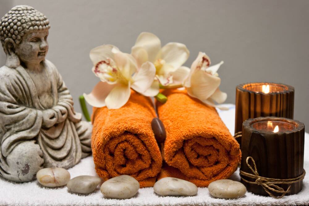 Ganzkörper Scrub / Öl Massage